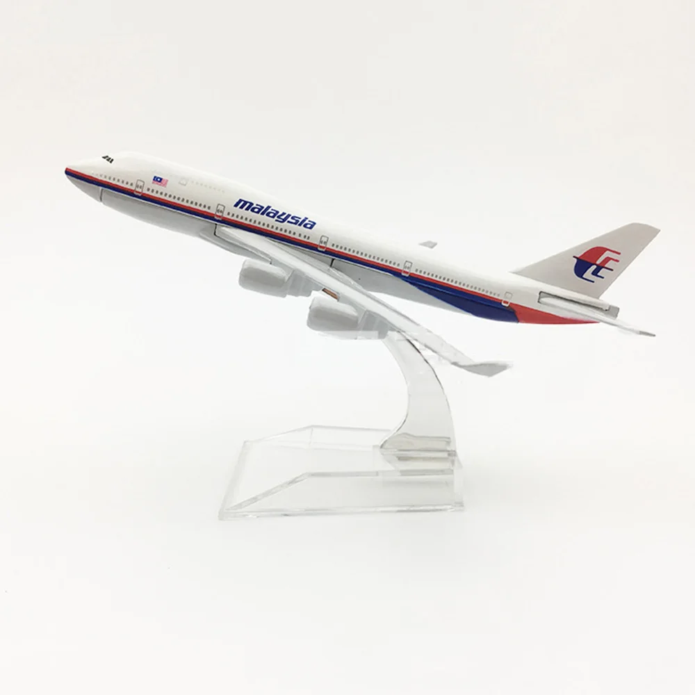 Kids Toys Malaysia - 1/400 Ölçekli Uçak Boeing 747 Malezya