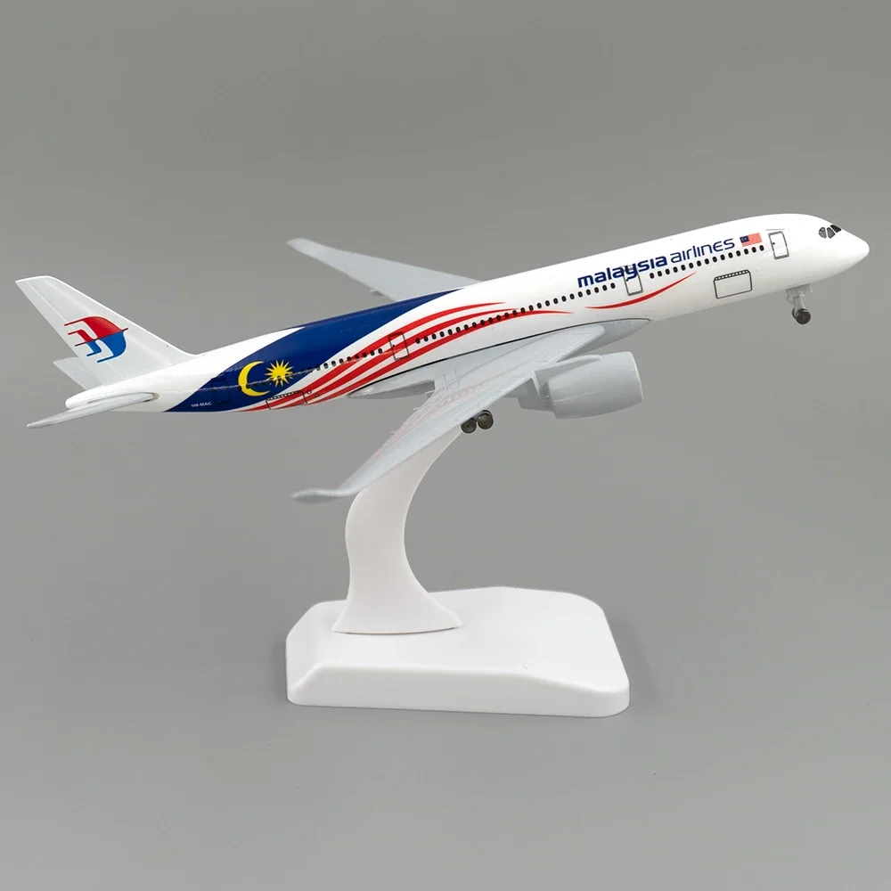 20 cm Uçak Airbus Malezya Hava - Kids Toys Malaysia incelemesi ve fiyatı
