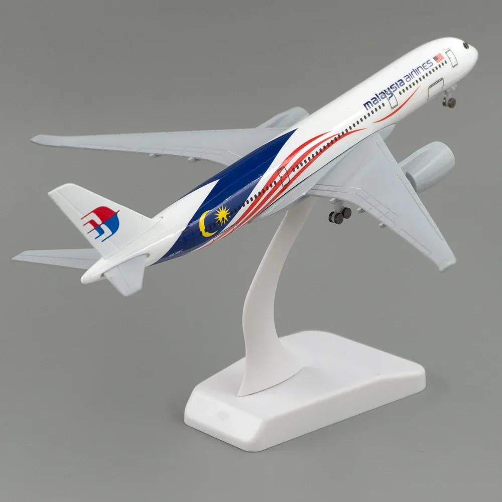 20 cm Uçak Airbus Malezya Hava - Kids Toys Malaysia incelemesi ve fiyatı